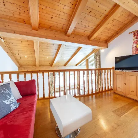 Luxurious In Holiday home *