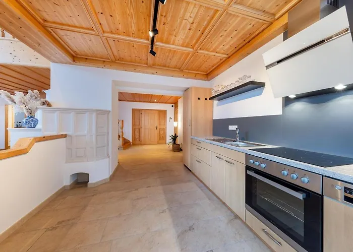 In Near Slopes * Mittersill